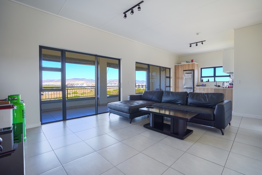 2 Bedroom Property for Sale in Sandown Western Cape